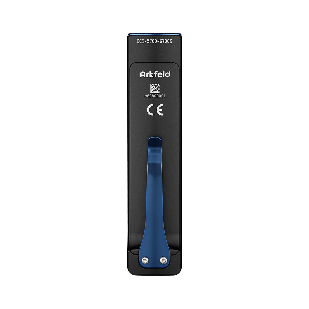 Linterna LED de Mano con Puntero OLIGHT Arkfeld 1000 lúmenes