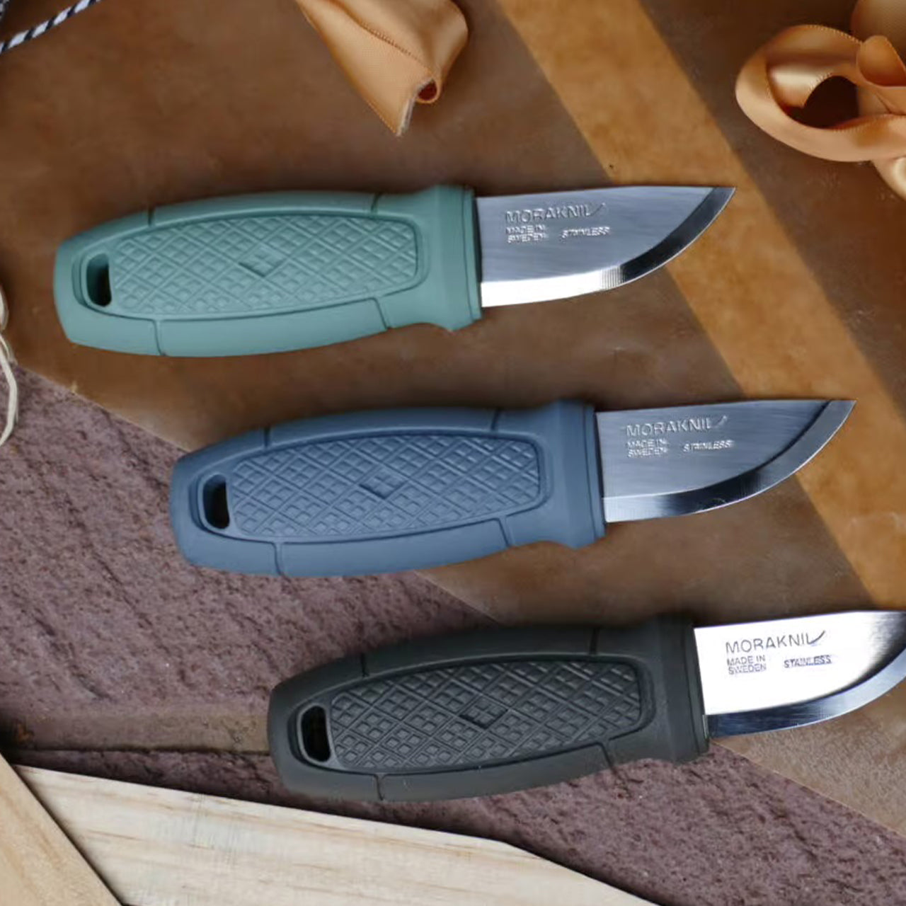 Cuchillo compacto Morakniv Eldris LightDuty (S) en acero inoxidable versión pulida