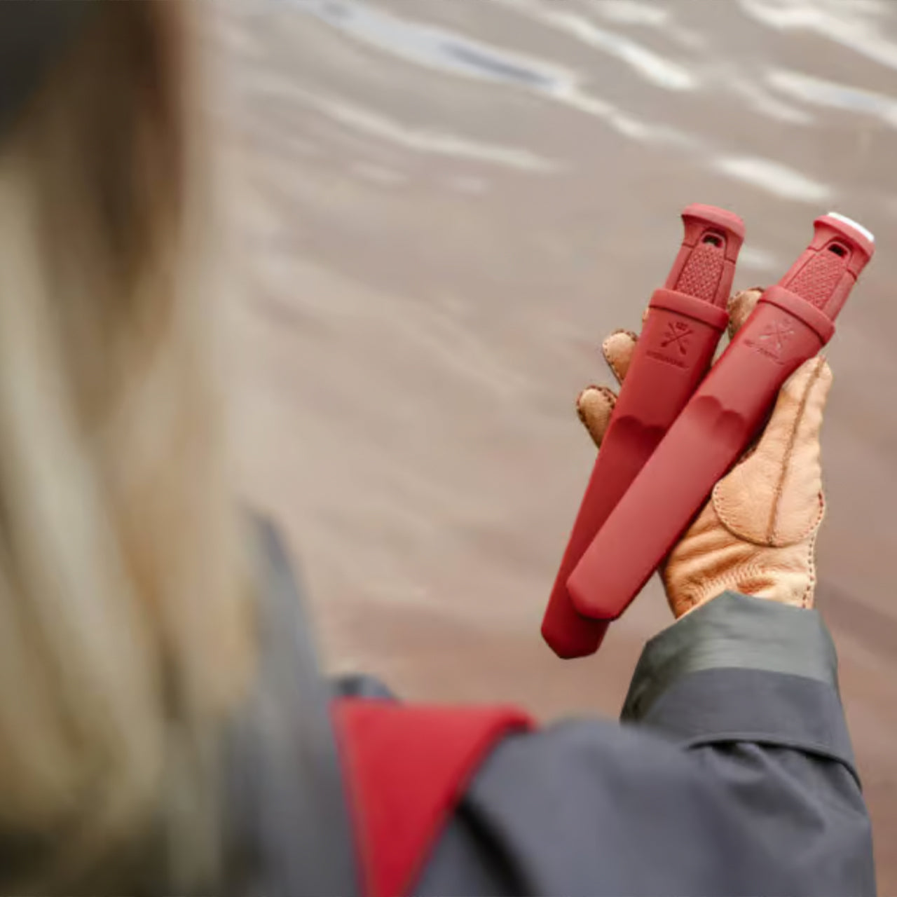 Cuchillo de supervivencia Morakniv Kansbol Dala Red™ Edition (S) en acero inoxidable