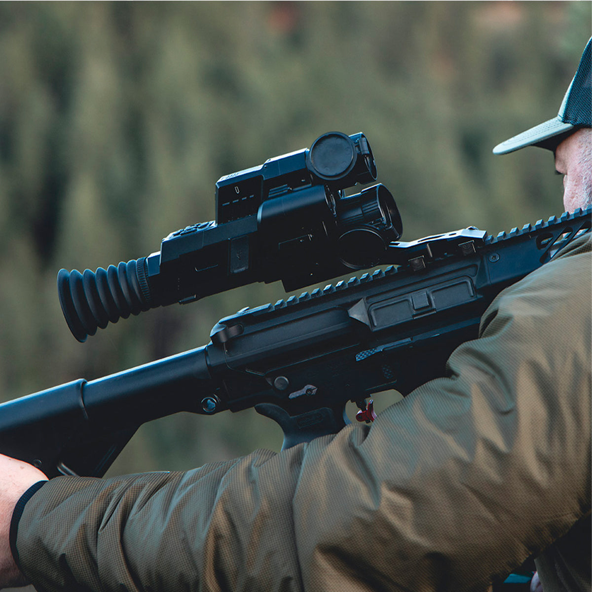 Visor multiespectro térmico para rifle PARD Landsat 256 Mini con infrarrojo y telémetro