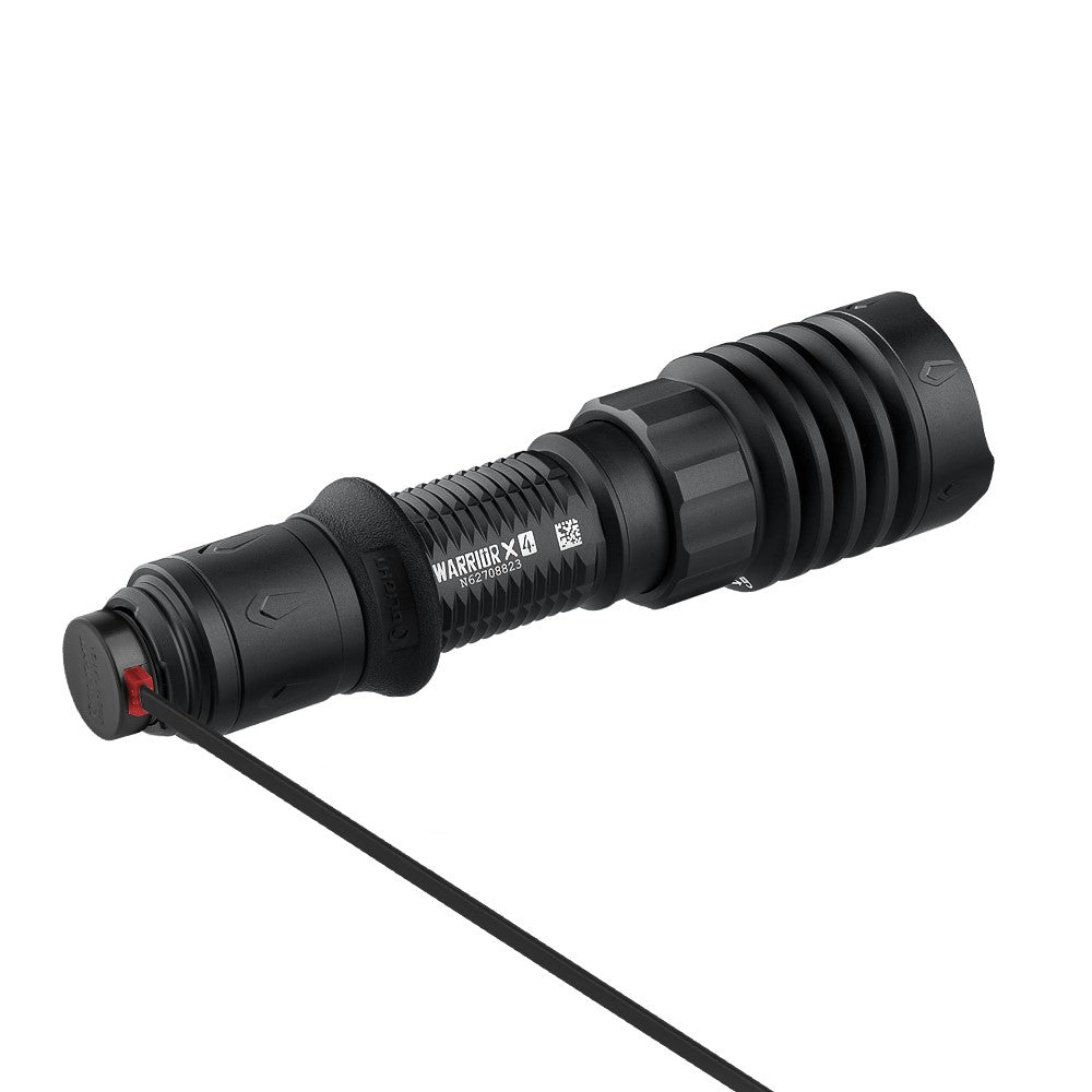 Linterna  Warrior X 4  OLight recargable 2600 lúmenes