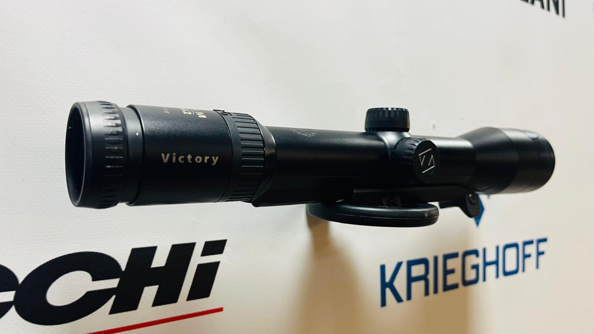 Visor Zeiss Diavari 1.5-6x42 Carril + Monturas Blaser