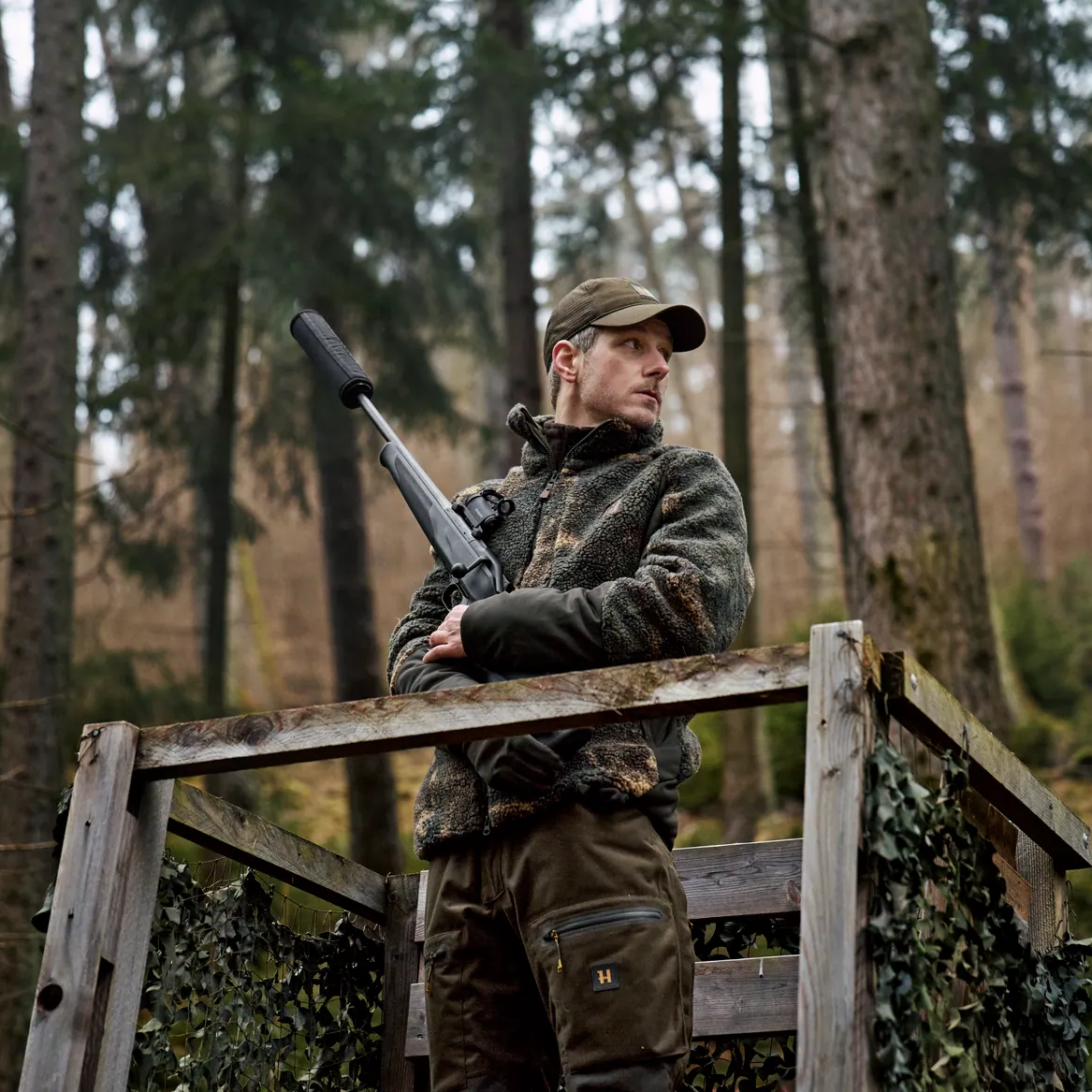 Chaqueta HÄRKILA Tyst Camo Insulated AXIS MSP Quantum