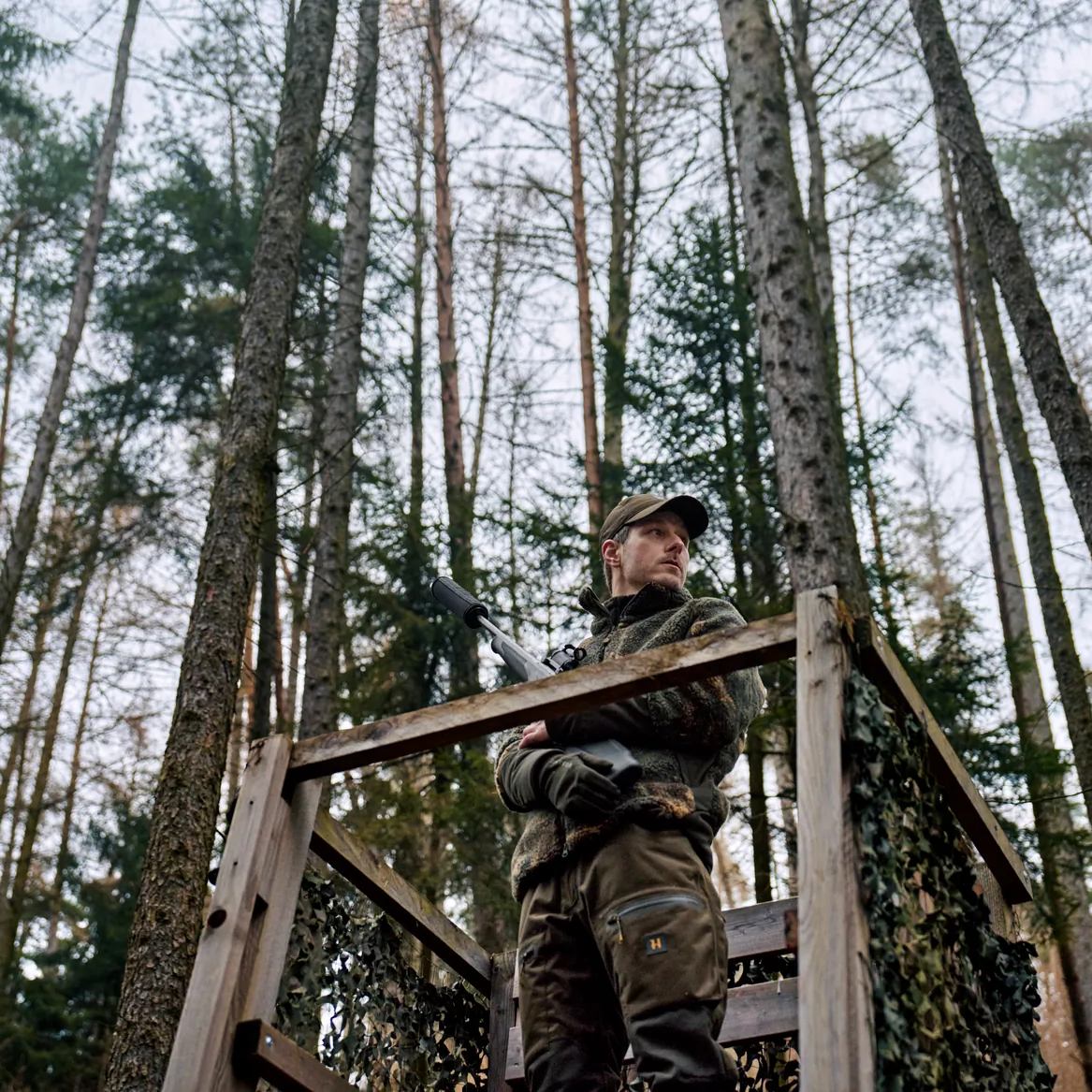 Chaqueta HÄRKILA Tyst Camo Insulated AXIS MSP Quantum
