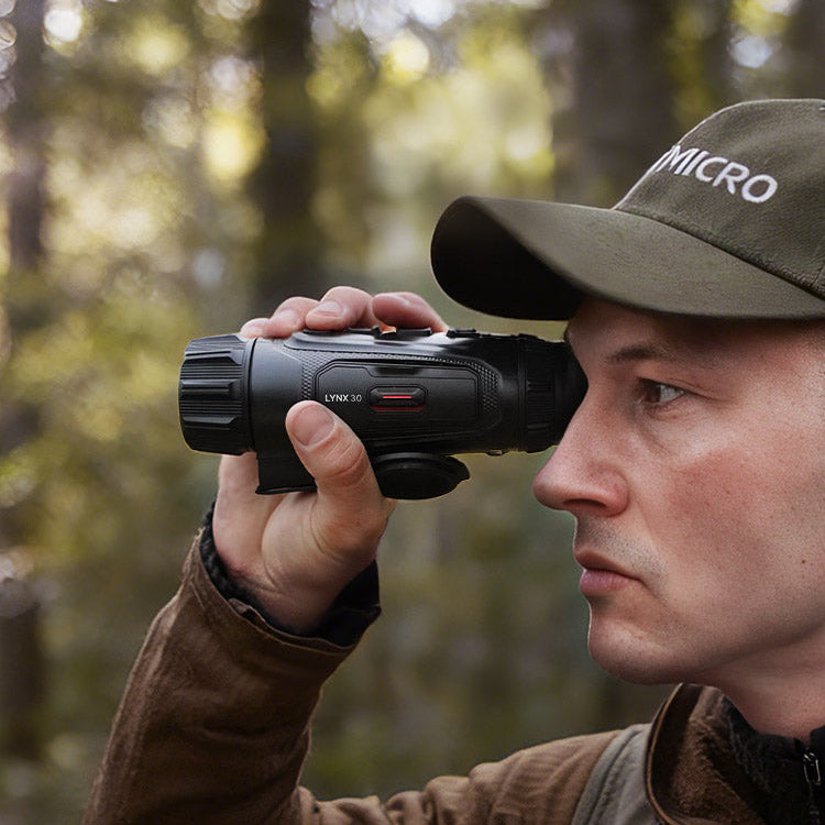 Monocular térmico Hikmicro LYNX Pro LQ35L 3.0 con telémetro láser