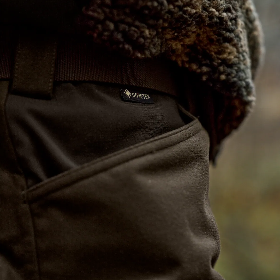 Chaqueta HÄRKILA Tyst Camo Insulated AXIS MSP Quantum