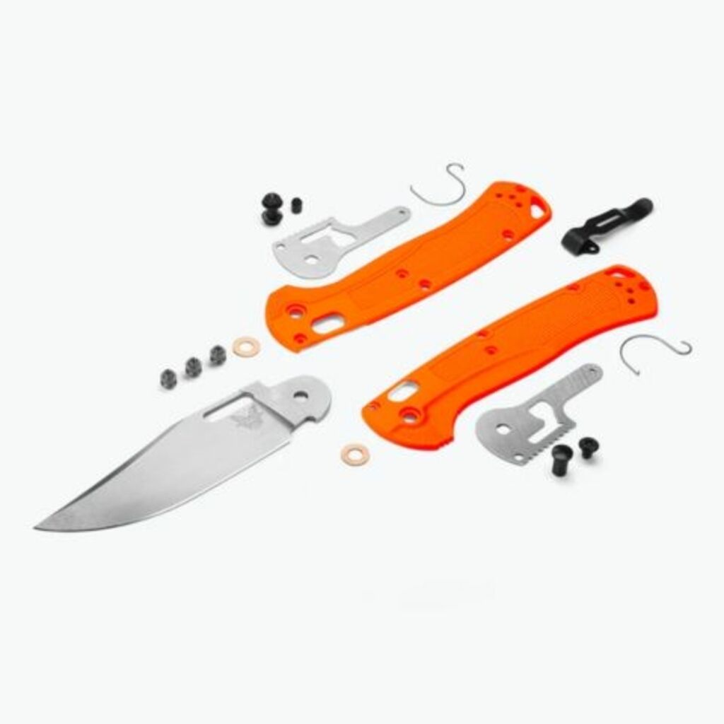 Navaja BENCHMADE Taggedout CPM-154 Grivory detalle oficial