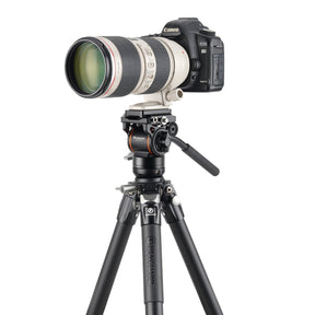 Trípode de aluminio Alta Pro 3VL 264AV14 con cámara de fotos DSLR