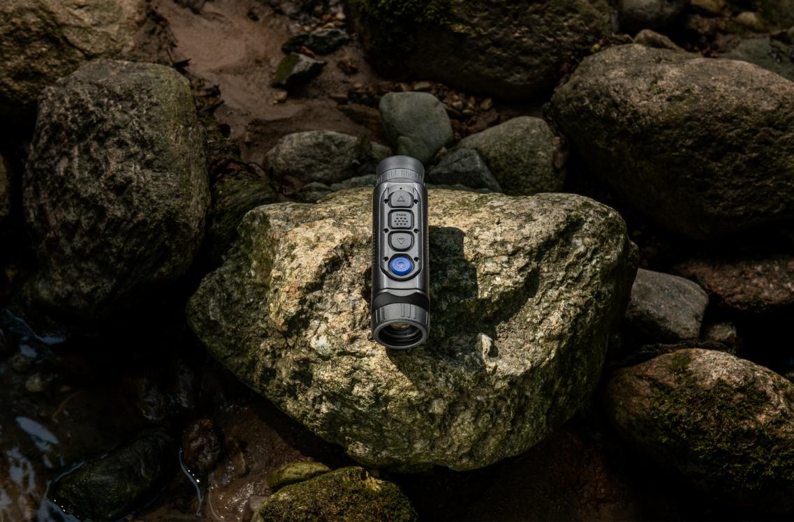 Monocular térmico Pulsar Axion Compact XQ19