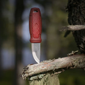 Cuchillo compacto Morakniv Eldris con bucle para cinturón (S) en acero inoxidable 12C27