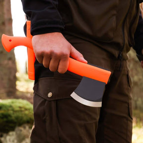 Hacha ligera Morakniv Lightweight Axe en acero de boro y mango de polímero