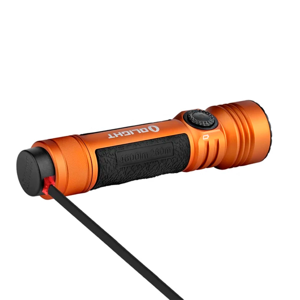 Linterna LED de mano Olight Seeker 4 Pro 4.600 lúmenes