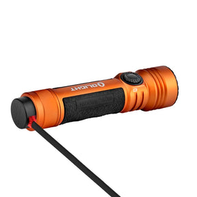 Linterna LED de mano Olight Seeker 4 Pro 4.600 lúmenes