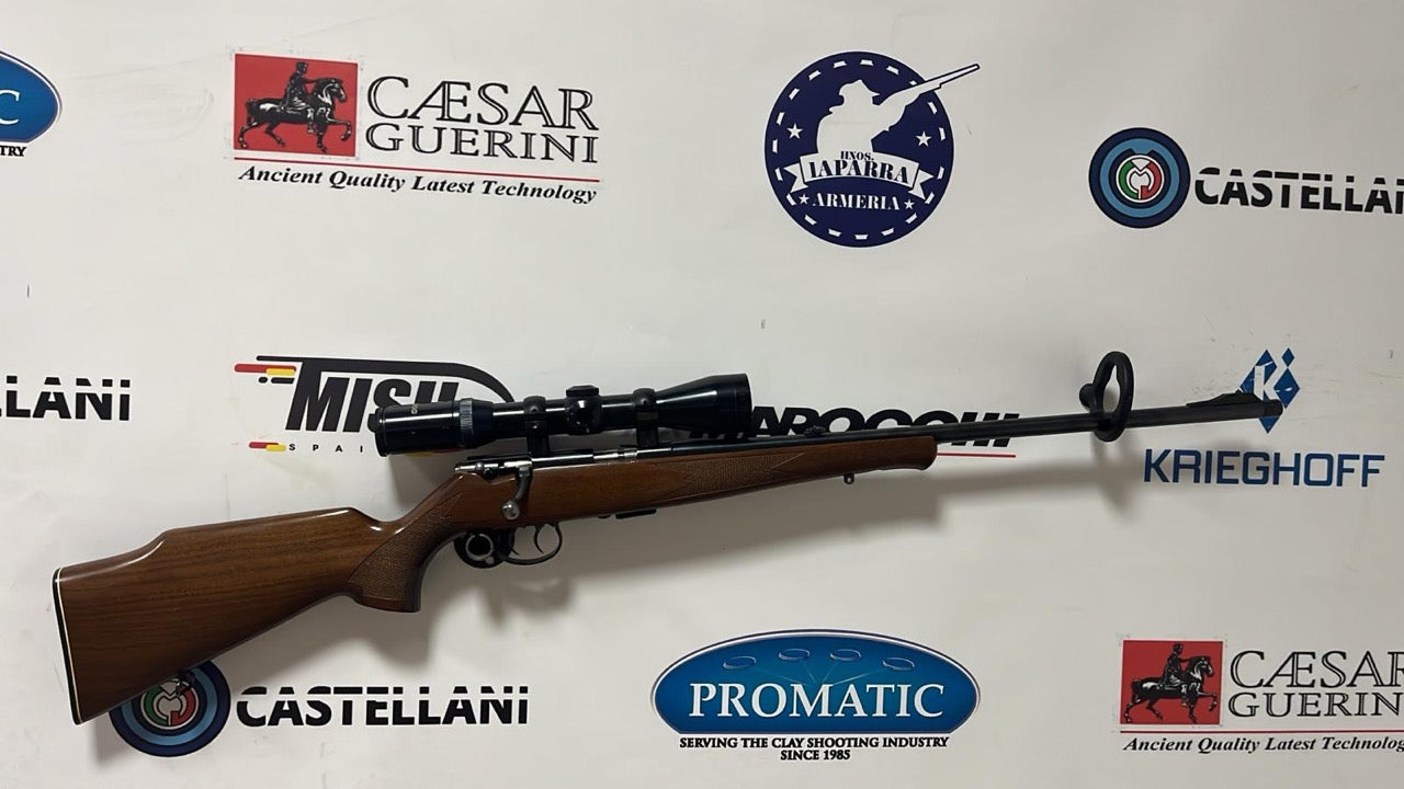 OCASION Carabina Anschütz C/ .22 LR + visor