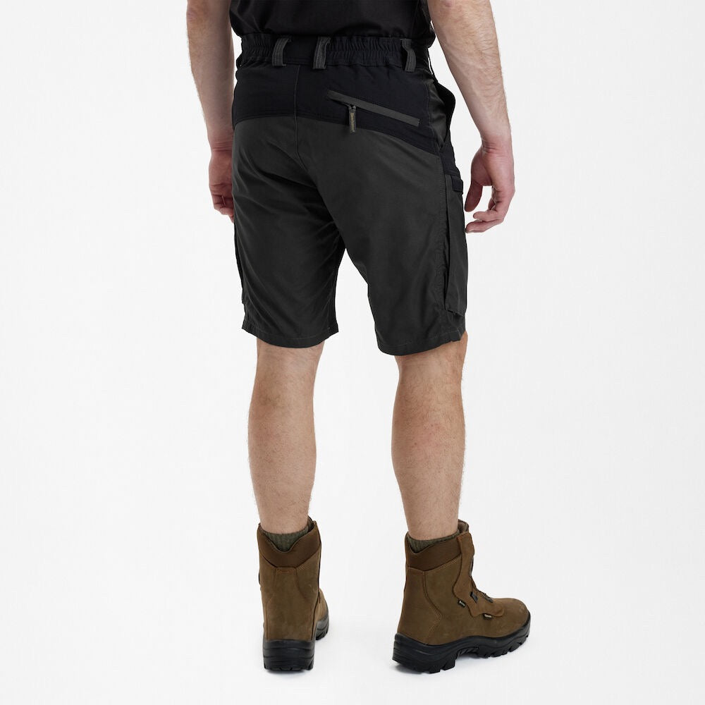 Pantalones cortos DEERHUNTER Strike