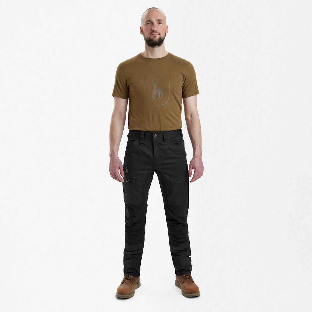 Pantalones elásticos DEERHUNTER Rogaland con contraste