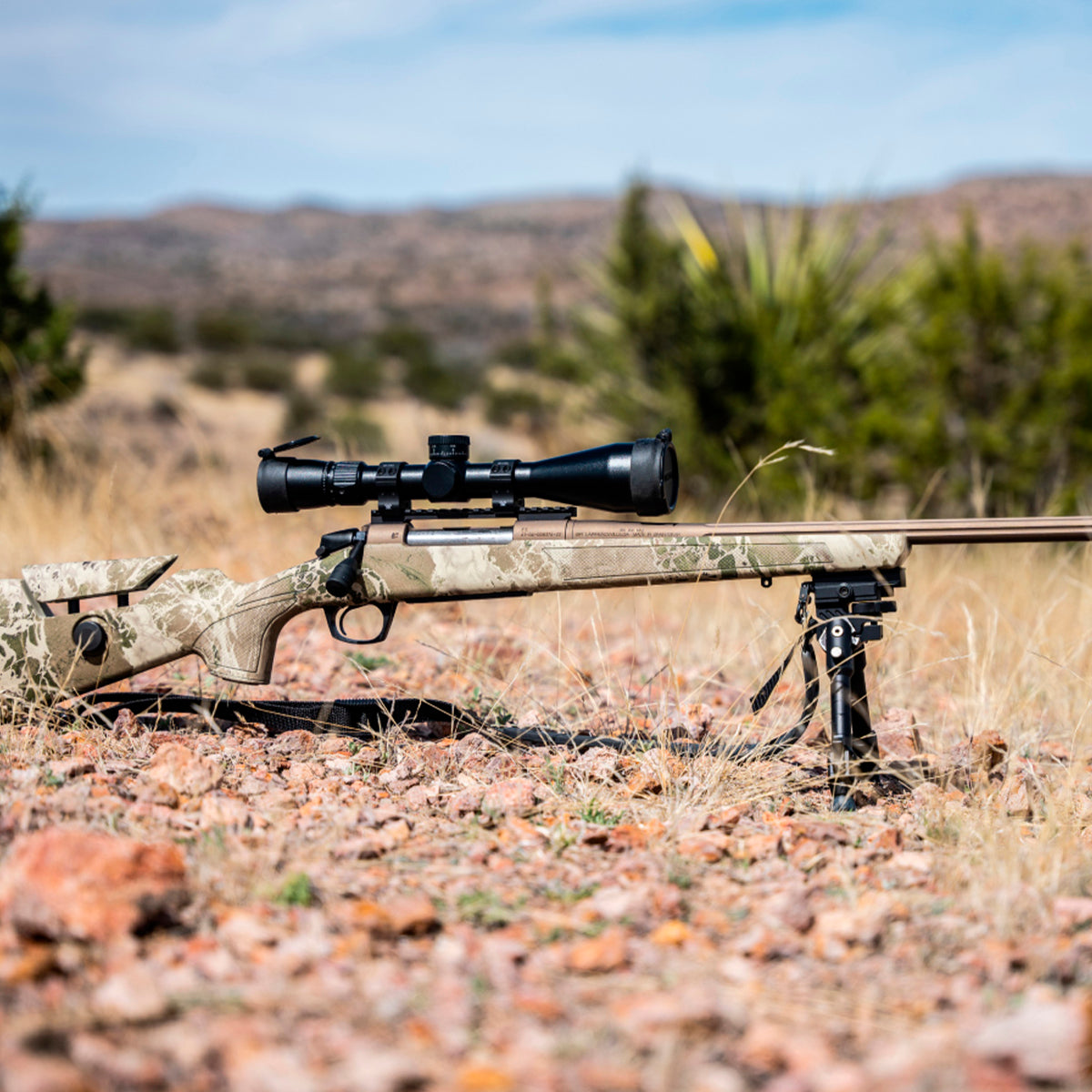 Rifle de cerrojo CVA Cascade LRX Kryptek Highlander