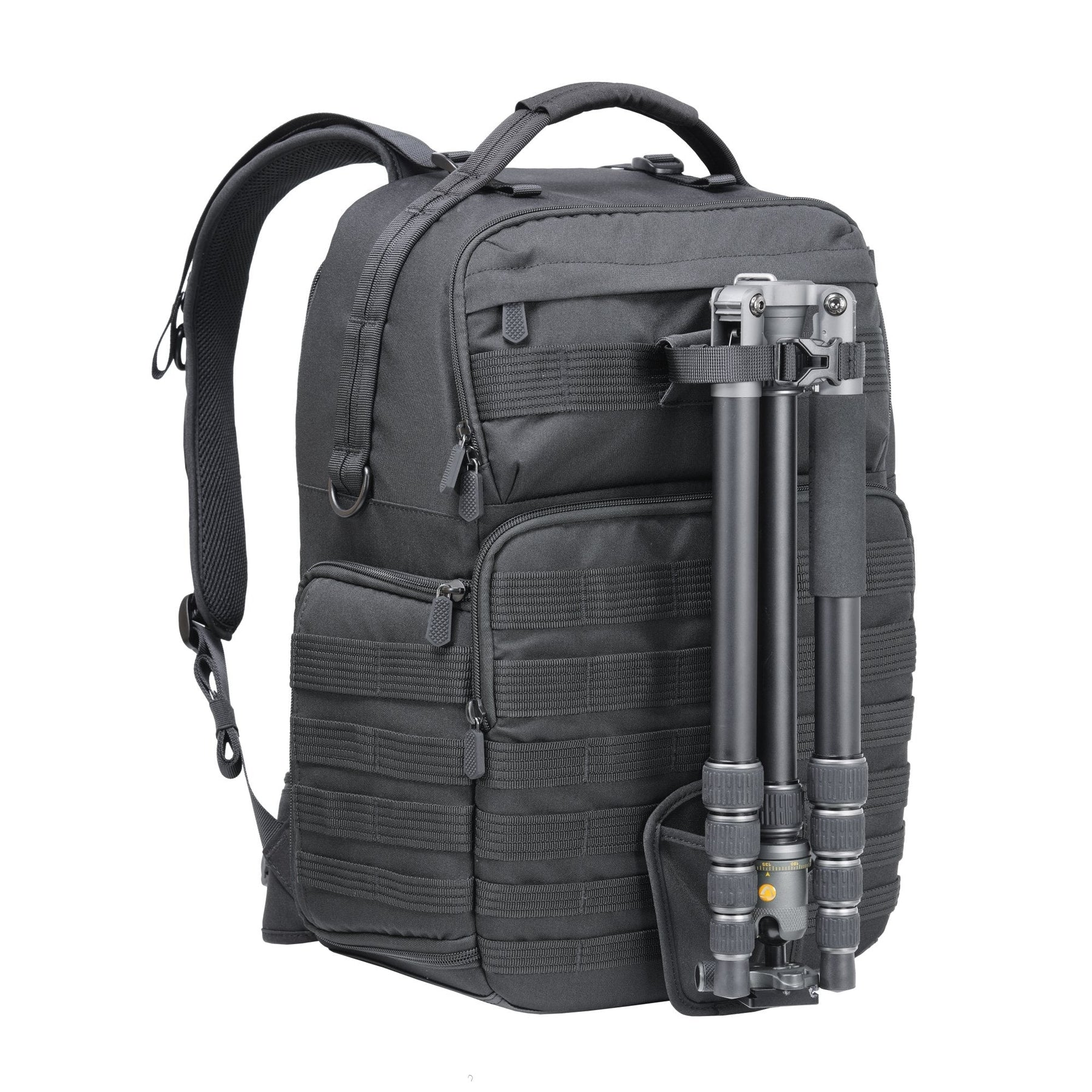 Mochila para cámara y equipo táctica Veo Range T48 BK con trípode en frontal