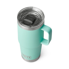 La Taza YETI RAMBLER® con Tapa StrongHold™