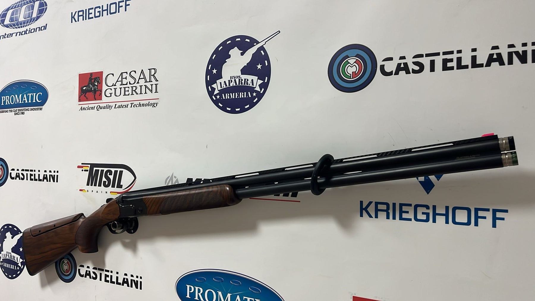 OCASION Escopeta superpuesta Beretta DT11 Sorting cañón 81 cm