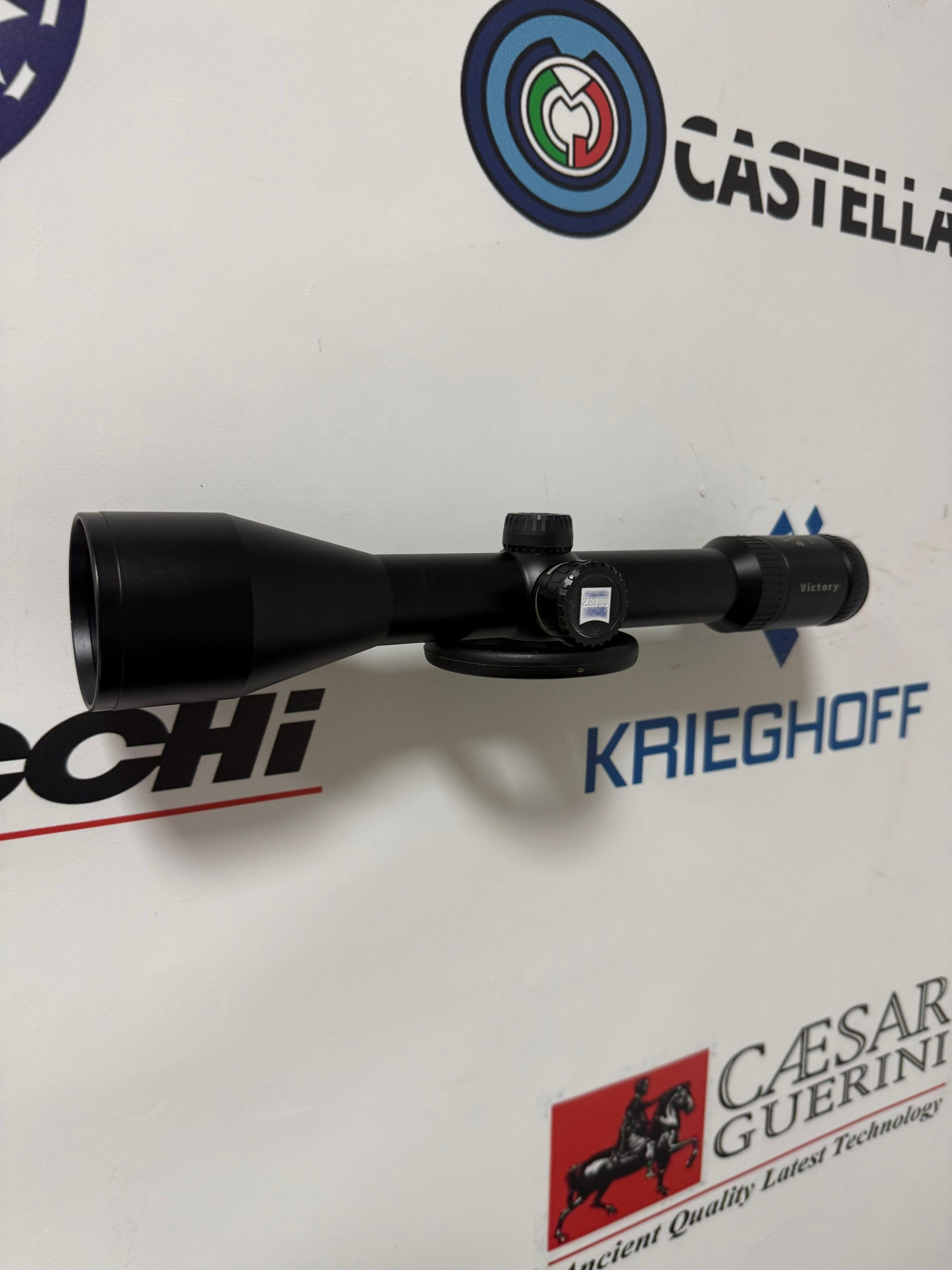 OCASION Visor ZEISS Victory Diavari 2.5-10x50