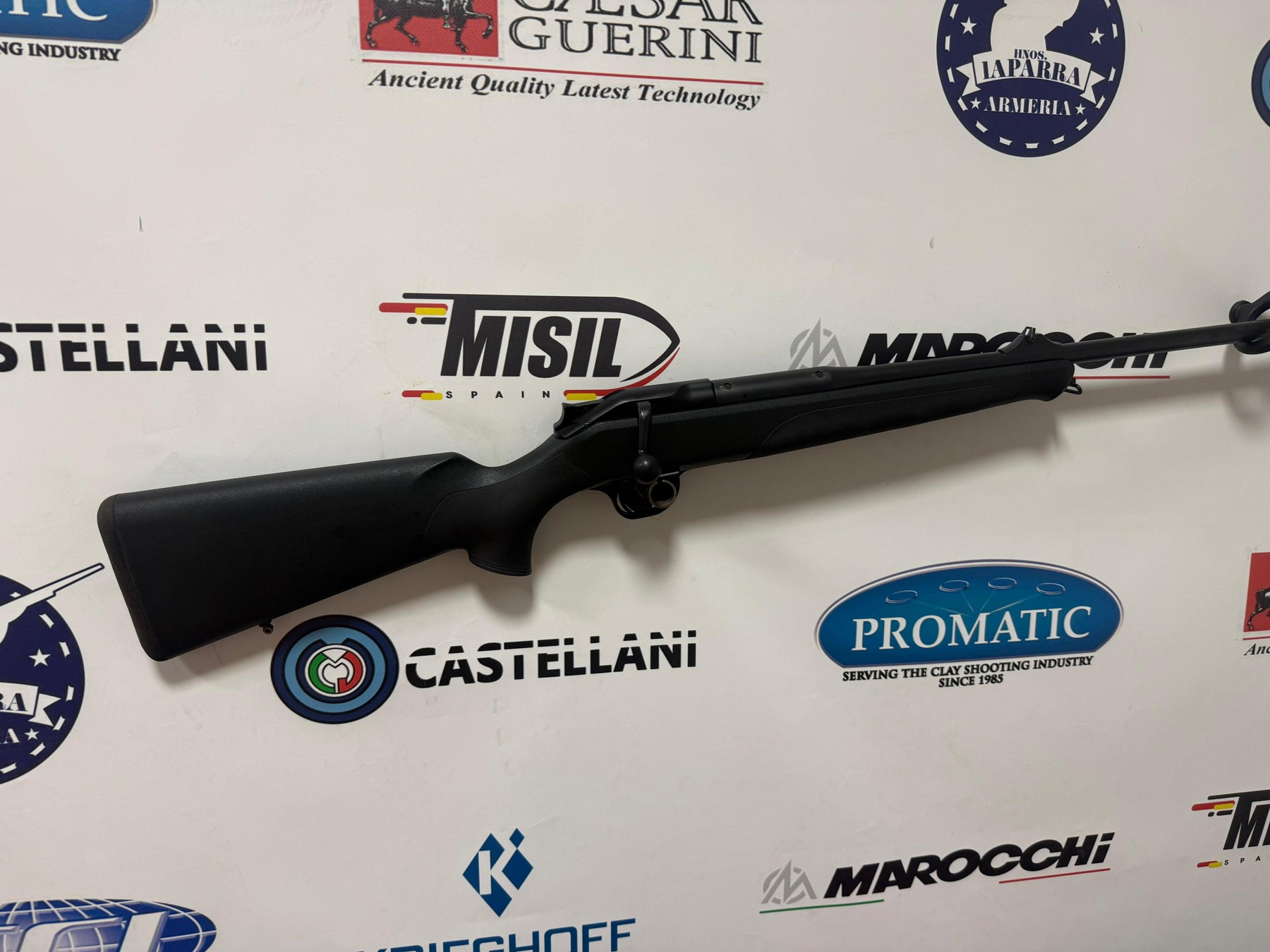 OCASION Rifle de cerrojo rectilíneo BLASER R8 Professional C/ .270 WSM
