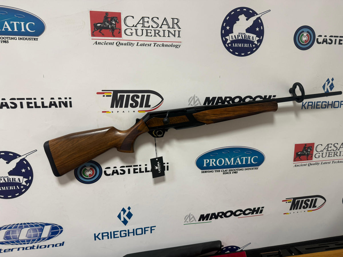 OCASION Rifle de cerrojo rectilíneo BROWNING Maral Madera C/ .300 Win. Mag.