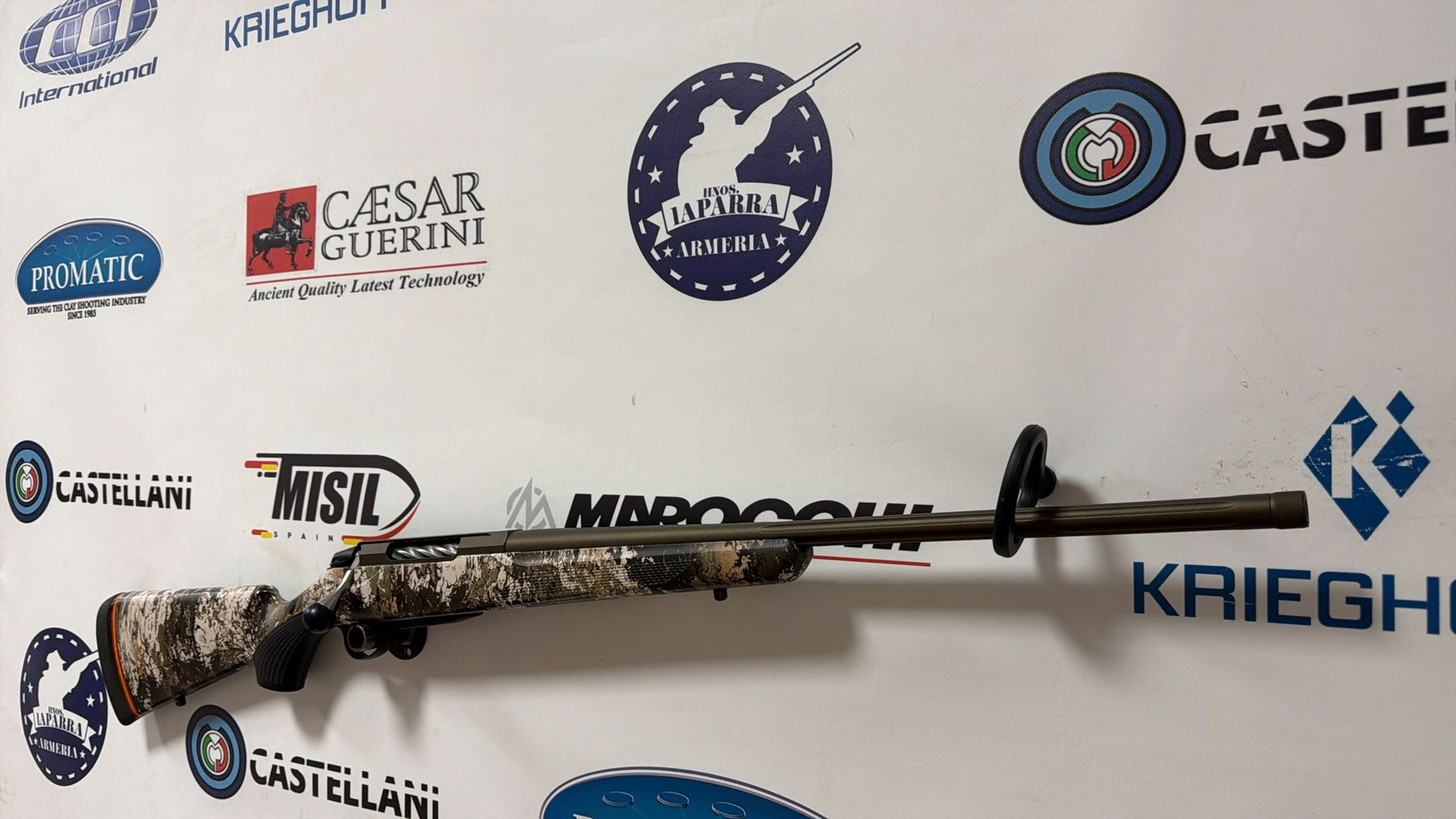 OCASION Rifle de cerrojo TIKKA T3x C/ .308 Win. Cerakote con rosca