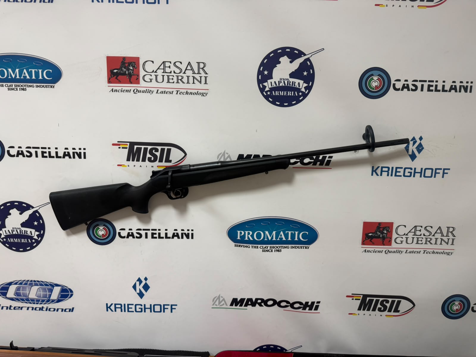 OCASION Rifle de cerrojo Rectilíneo BLASER R8 Professional C/ .300 Win. Mag.