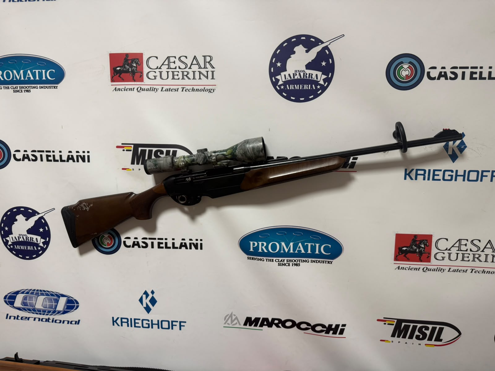 OCASION Rifle Semiautomático BENELLI Argo E C/ 9,3x62 + Visor Avistar 3-12x56