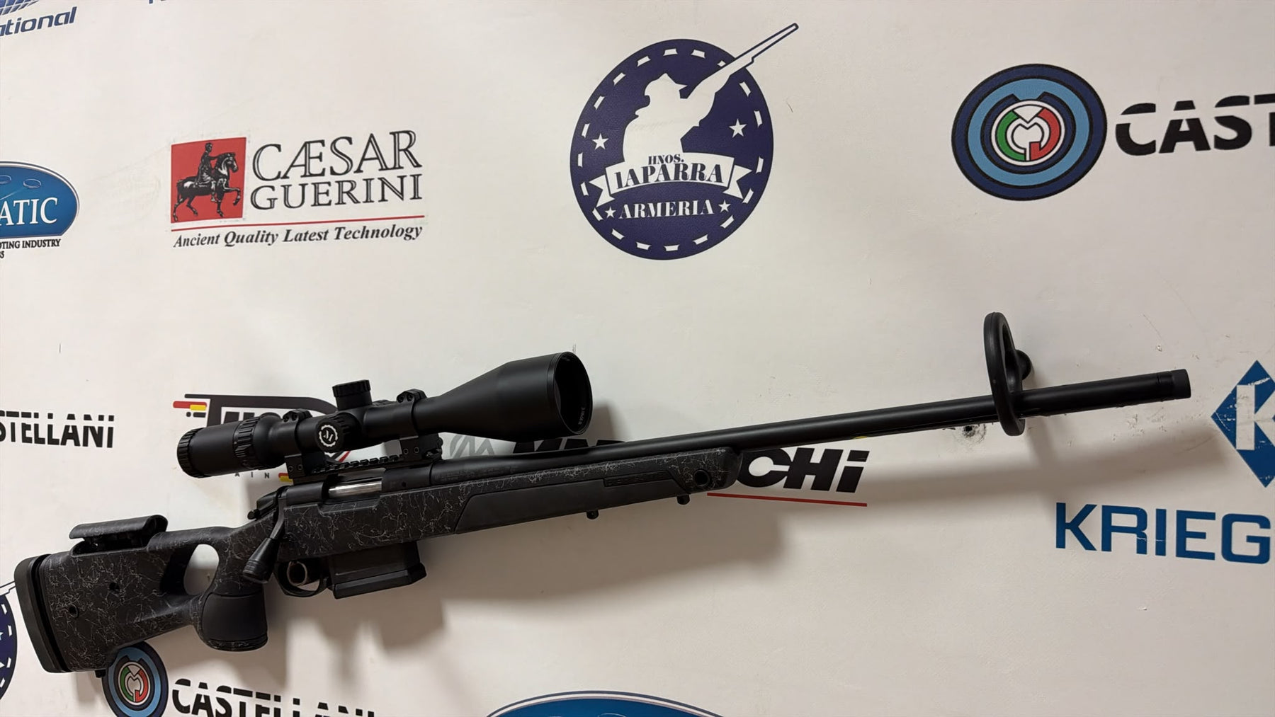 OCASION Rifle de Cerrojo BERGARA B14 Thumbhole Black C/ .308 Win. + Visor 3-18x56