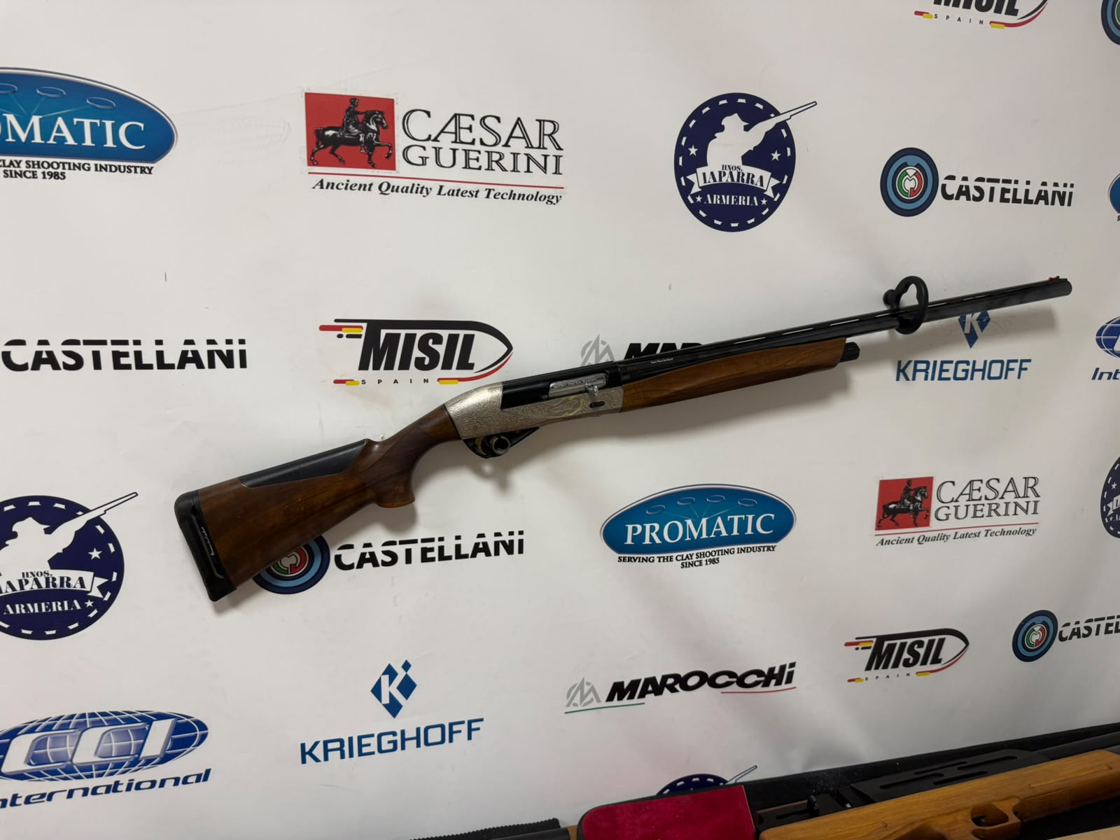 OPORTUNIDADE Caçadeira Semiautomática FRANCHI Affinity 3 Camo Max-5 C/ 20