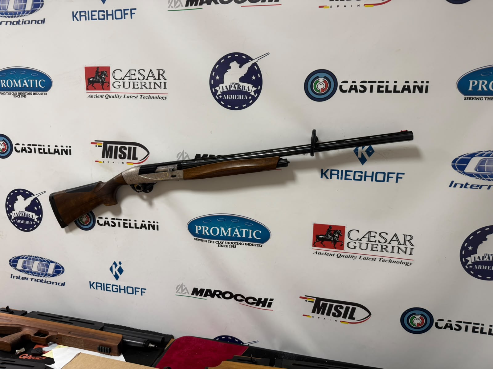 OPORTUNIDADE Caçadeira Semiautomática FRANCHI Affinity 3 Camo Max-5 C/ 20