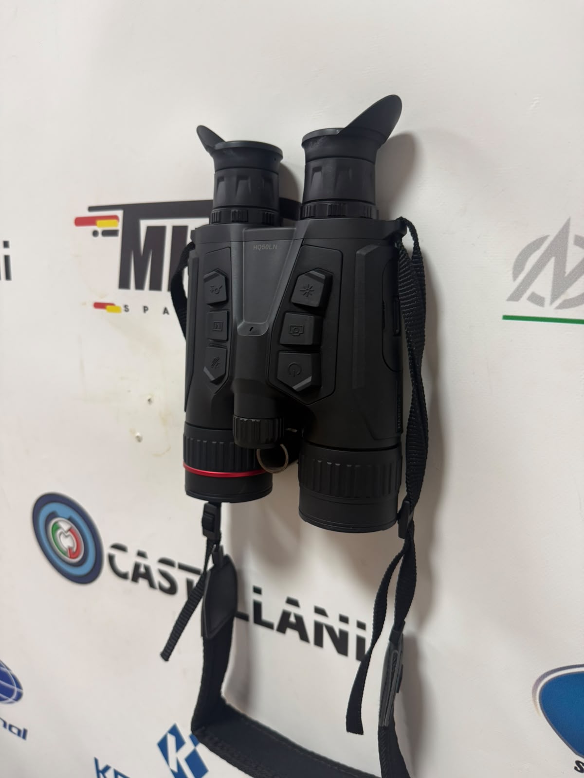OPORTUNIDADE Binóculos Zeiss Conquest HD 10x42