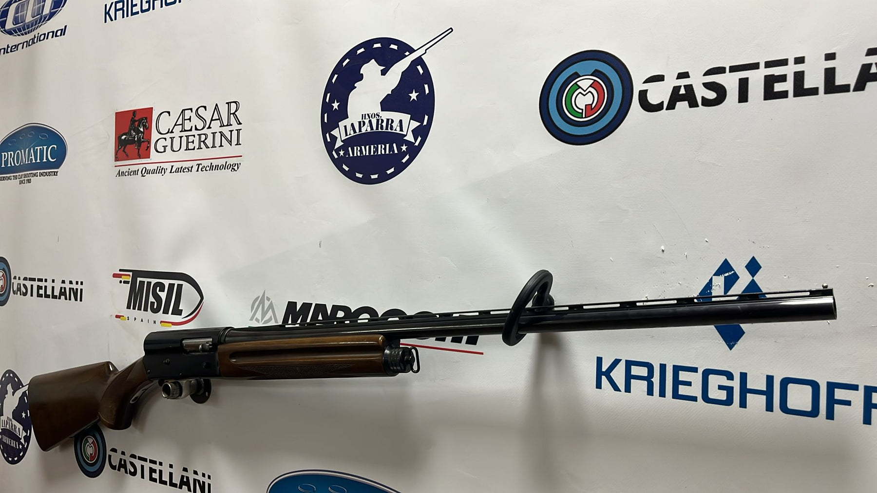 Escopeta Semiautomática FN Browning C/20 Cañón 67cm