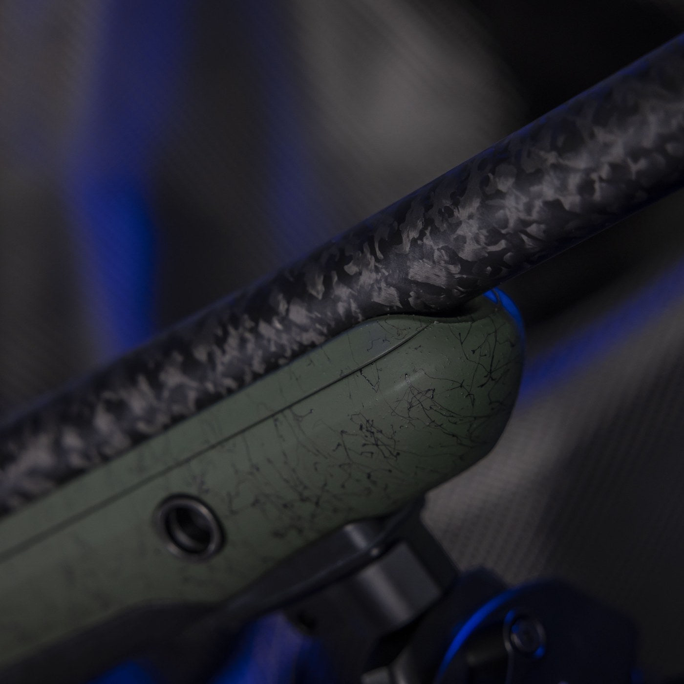 Detalle del cañón de fibra de carbono del Sako S20 Hunter Roughtech Ultra