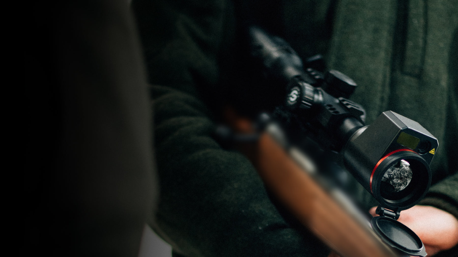 Visor multiespectro GUIDE TU Muo 3.0 instalado en rifle