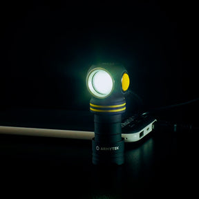 Linterna led ARMYTEK Elf C1 Micro USB - luz blanca